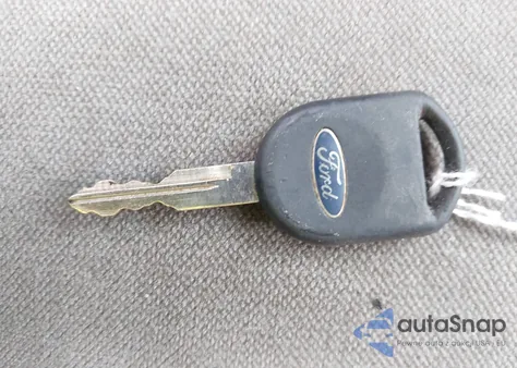 2003 Ford Taurus Se z USA, uszkodzony, nr VIN 1FAFP53U53A125565